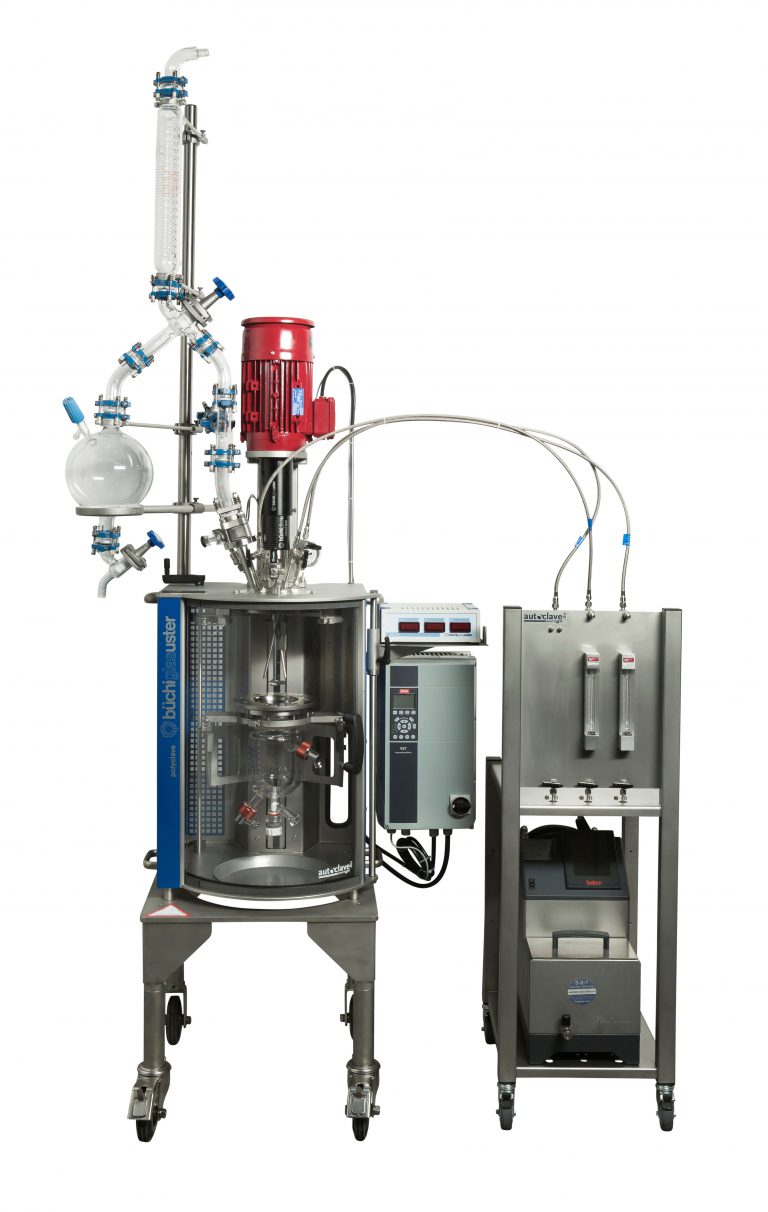 Reactor for polymerisation process with distillation - Suurmond